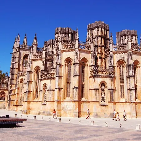 Hébergement de vacances Charming House In With Shared Pool Pataias