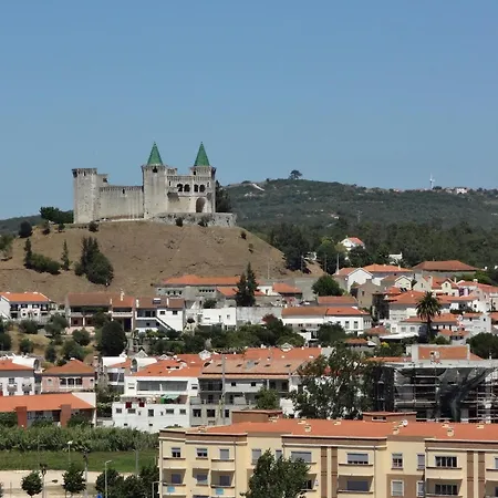 Holiday home Charming House In With Shared Pool Pataias