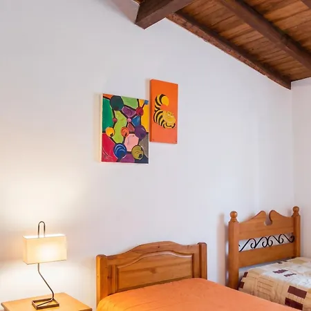 Charming House In With Shared Pool Vakantiehuis Pataias