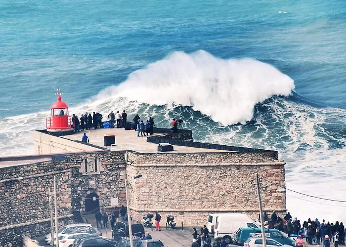 بيت للعطل Charming House In With Shared Pool